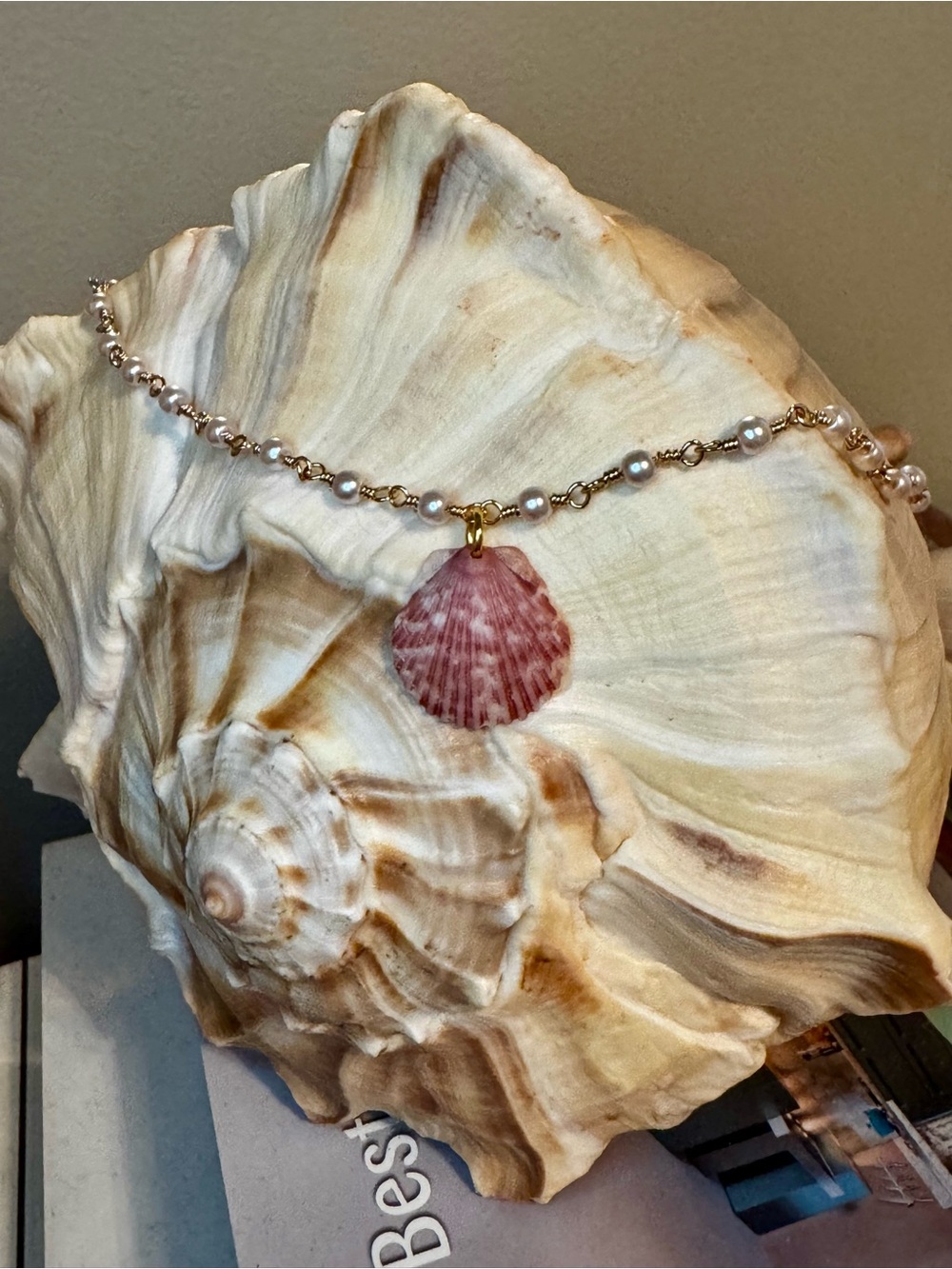 Pearl & Pink Seashell Pendant Necklace